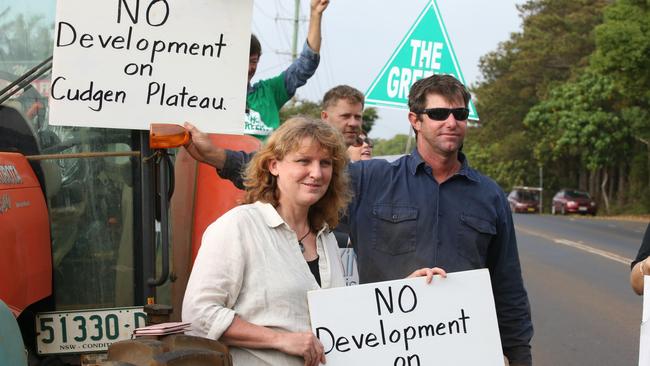 The hospital’s location proved contentious – then-Tweed Mayor Katie Milne is pictured with James Paddon at a protest at the site of the new Tweed Valley Hospital at Cudgen. Picture: Scott Powick