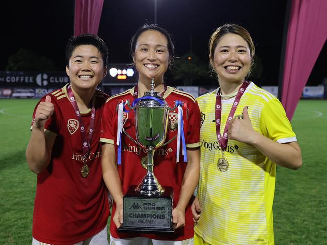 Gold Coast Knights player Eri Takamura, Rie Katano, Atsu Wantabe