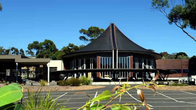 Whitefriars College in Donvale is in lockdown this afternoon following reports an armed man had entered the grounds. 