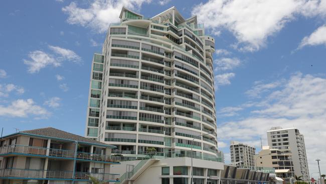 Aqua apartments at Labrador. Picture: Glenn Hampson.