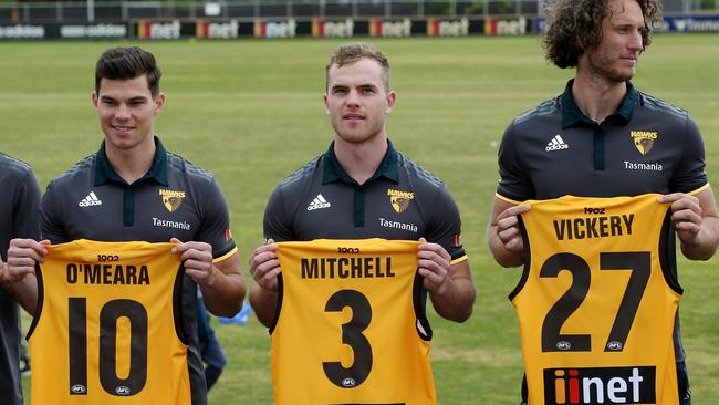 Tom Mitchell is paraded with fellow recruits Jaeger O’Meara and Ty Vickery. Picture: Michael Klein.