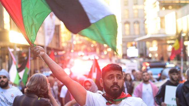 Pro-Palestinian protesters head to the Sydney Opera House on Monday. Picture: Jeremy Piper / NCA NewsWire