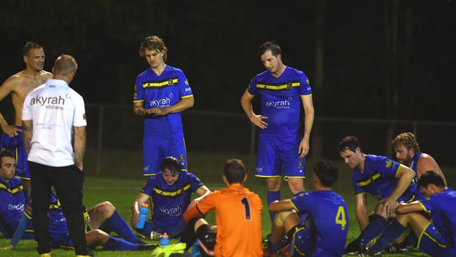 Gympie United Gladiators Premier Men v Maleny Division 2 - Gympie team huddle at half time