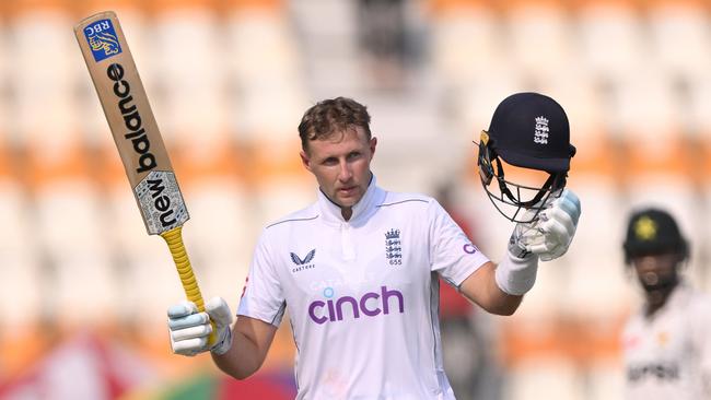 MULTAN, PAKISTAN - OCTOBER 09: England batsmen Joe Root reaches his century during day three of the First Test Match between Pakistan and England   at Multan Cricket Stadium on October 09, 2024 in Multan, Pakistan. (Photo by Stu Forster/Getty Images)