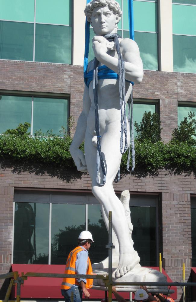 The Statue of David being installed at the complex in 2008.