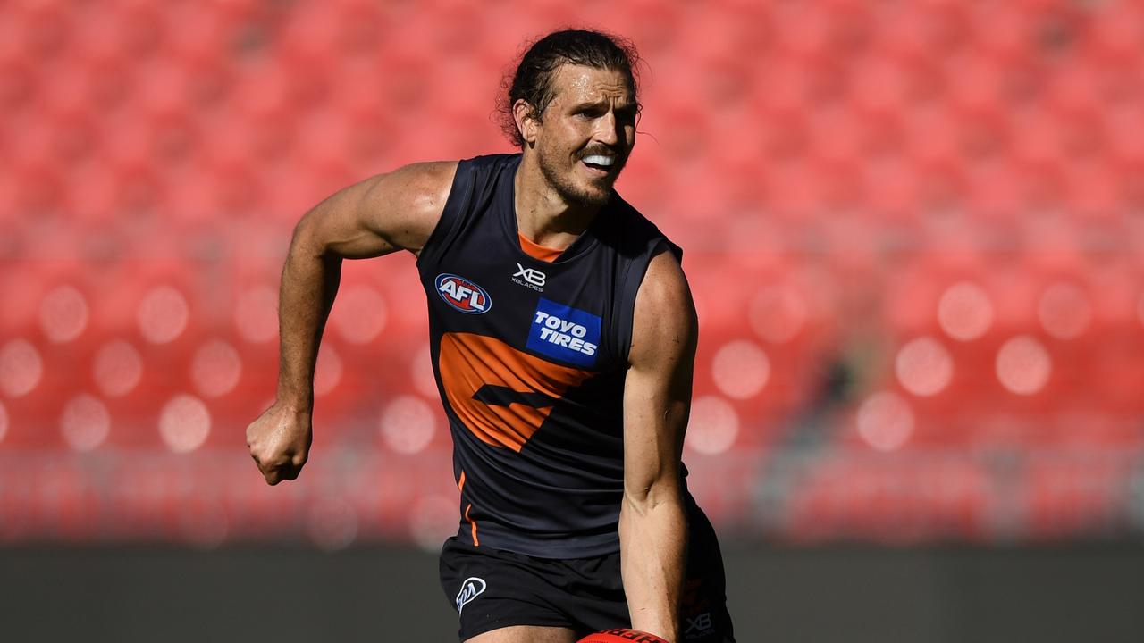 Phil Davis during a GWS Giants AFL training session in Sydney, Thursday, June 11, 2020. (AAP Image/Joel Carrett) NO ARCHIVING