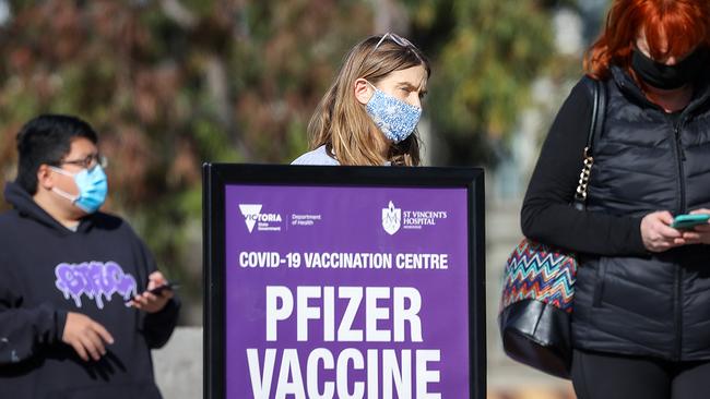 Victorians aged 16 to 39 are now eligible for the Pfizer jab. Picture: NCA NewsWire / Ian Currie