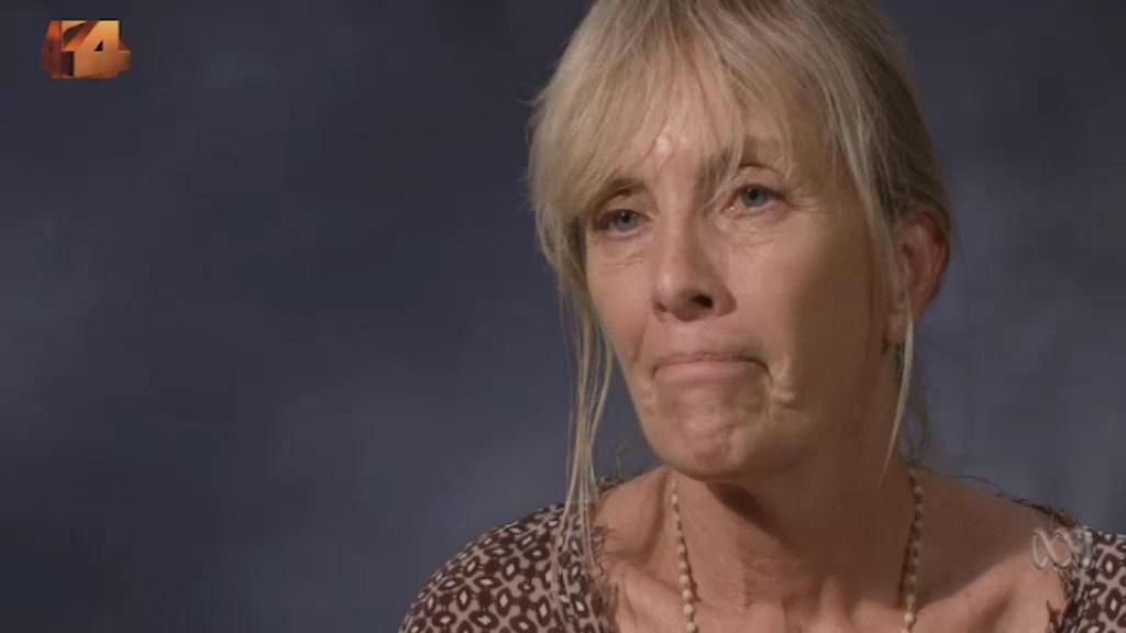 Tori Johnson's mother criticises police handling of Lindt Cafe siege