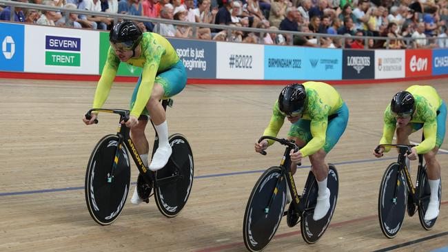 Leigh Hoffman, Matthew Richardson and Matthew Glaetzer going for gold at the track.. (Photo by ADRIAN DENNIS / AFP)