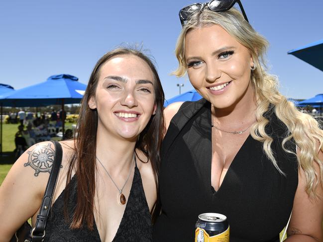 Apiam Bendigo Cup was held at Bendigo Racecourse, Bendigo, Victoria, on Wednesday, October 30th, 2024. Pictured enjoying the horse racing carnival are Briana and Elise. Picture: Andrew Batsch