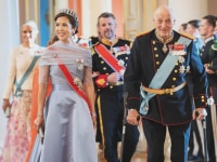 Queen Mary steps out in style for 20th wedding anniversary amid Frederik&#8217;s rumored affair