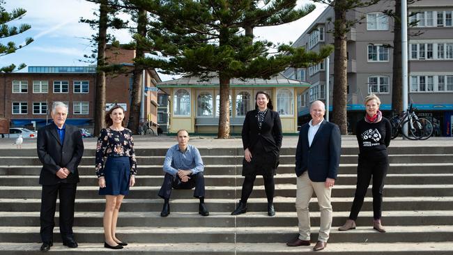 Brian Clare (far left) with five of the other candidates for Warringah. From left Suellen Marree Wrightson; Brian Clare; Emanuele Paletto; Kristyn Glanville; Dean Harris and Heather Barnes. (AAP Image / Julian Andrews).