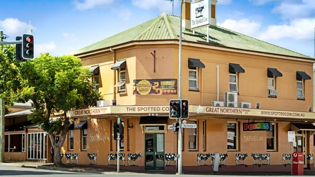 The Spotted Cow at 296 Ruthven St, Toowoomba City.