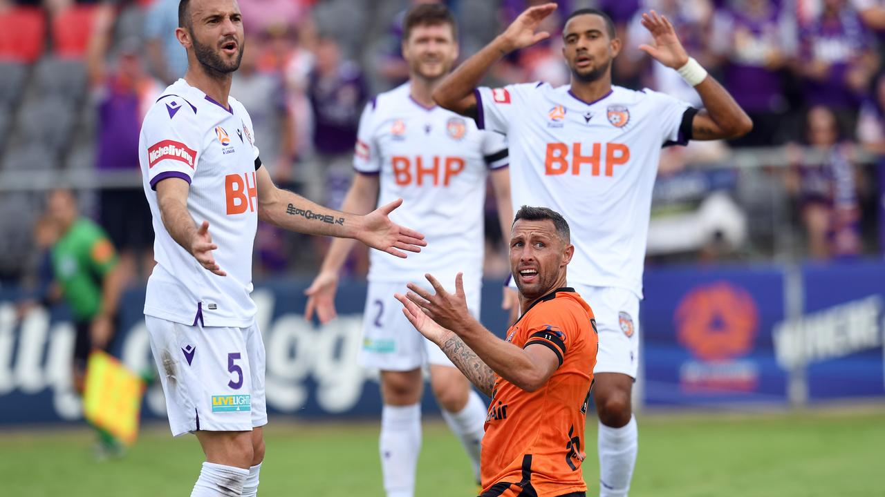 Brisbane Roar had an early penalty ruled out, but fought back to earn a draw at teh death.