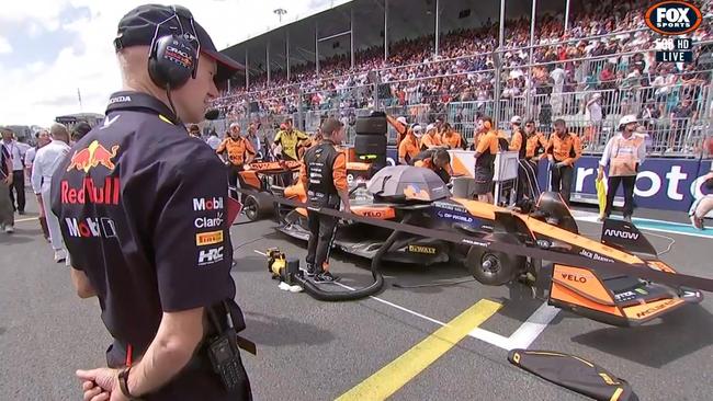 Adrian Newey looks at McLaren's car in Miami. Photo: Fox Sports.