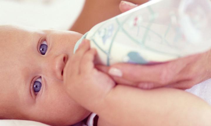 Newborn store snack feeding