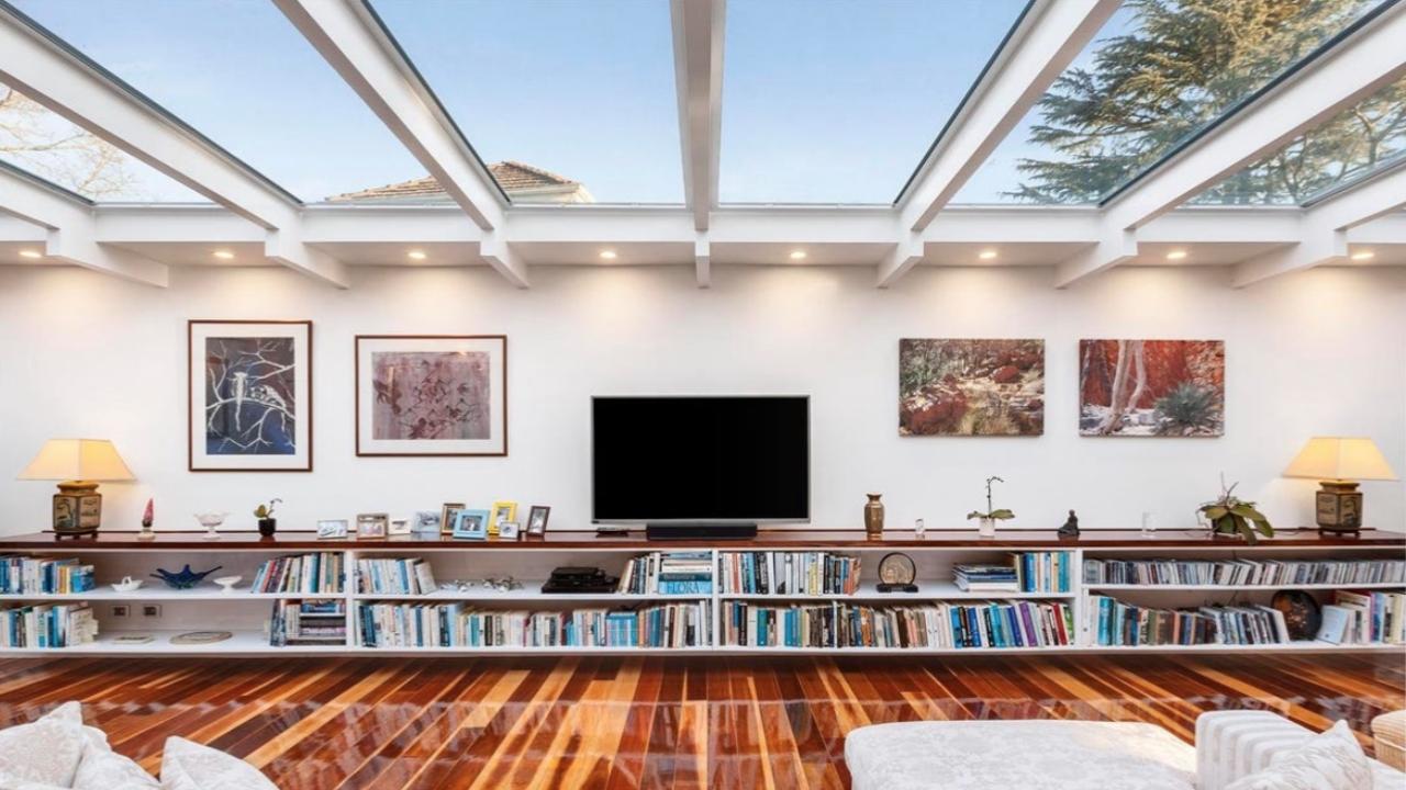 A French travertine entry and striking architecture give 303 The Boulevard standout street presence in blue-chip Ivanhoe East.