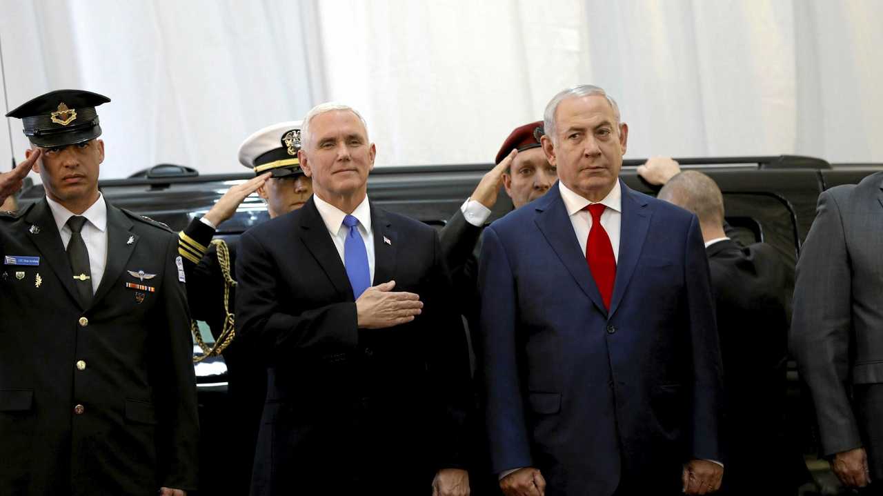 epa06463794 US vice President Mike Pence (C-L) arrives with Israeli Prime Minister Benjamin Netanyahu during an official welcome ceremony at the Prime Minister's Office in Jerusalem, Israel, 22 January 2018. Pence is on a two-days official visit to Israel after a two-days visit to Egypt and Jordan respectively.  EPA/ABIR SULTAN. Picture: ABIR SULTAN