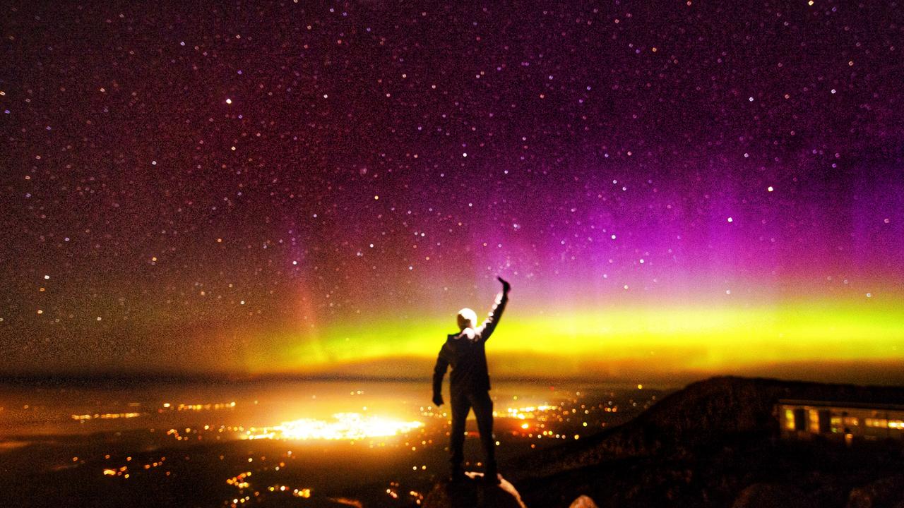 Aurora from the top of kunanyi/Mt Wellington. Picture: Carmen Gledhill/Hobart Snapshot Tours.