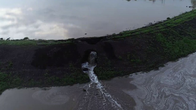 Water gushes out of a hole in the Bolzan Quarry Dam. Photo: Southern Downs Council