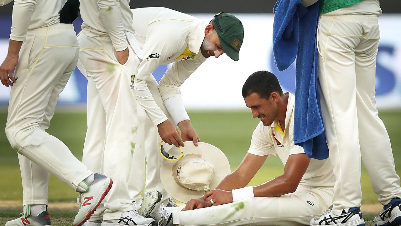 Mitchell Starc had to wait 218 balls to capture his first wicket.