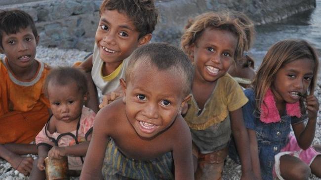 Paul Stewart of Painters and Dockers helps East Timor nuns care for ...