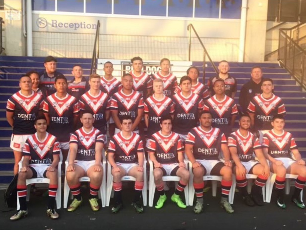 Canterbury pair Lipoi Hopoi (middle row, fourth from the left) and Bailey Hayward (middle row, fifth from the left) played in the same junior club. Picture: Supplied