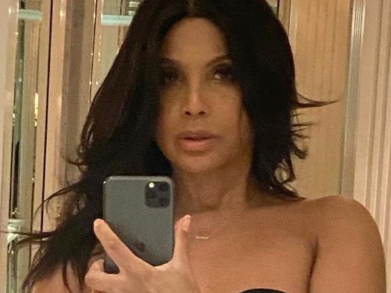 Toni Braxton, ready for the beach.