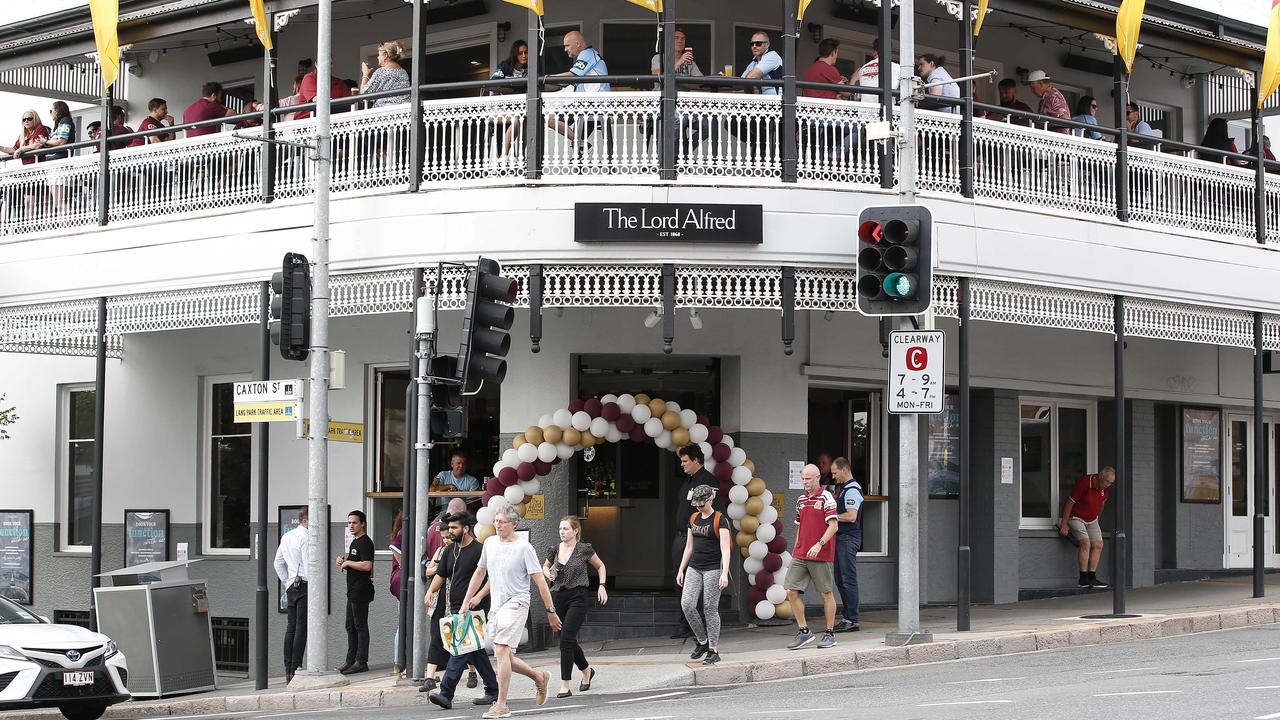 Lord Alfred Hotel before State of Origin III kick off.