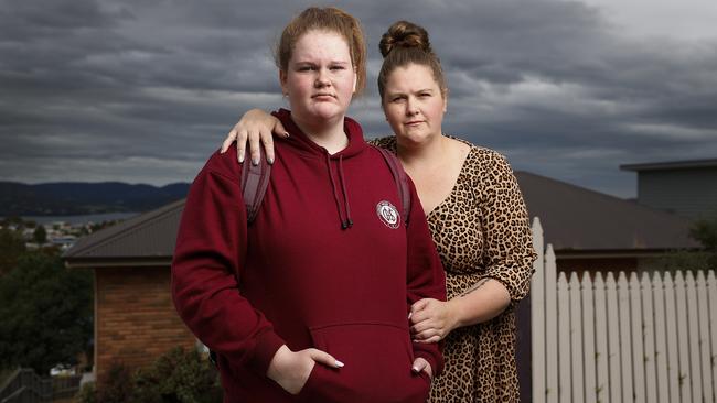 Mum and former Ogilvie High School student Kirby Crouch alongside her daughter and current grade 7 student at Ogilvie High School Isabella Manton, 13 as Kirby is unhappy that the school is becoming coeducational in 2022. Picture: Zak Simmonds