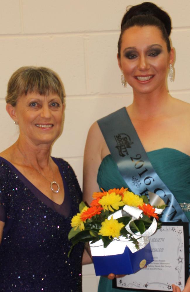 Narelle Tower and Tiffany Newcombe. Photo: David Crossley / Gympie Times