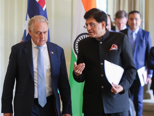 Minister for Trade and Tourism Don Farrell and Indian Minister for Commerce and Industry Shri Piyush Goyal during a press conference at government House in Adelaide, Wednesday, September 25, 2024. (AAP Image/Matt Turner) NO ARCHIVING