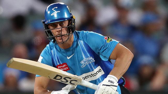 ADELAIDE, AUSTRALIA – DECEMBER 20: Chris Lynn of the Strikers during the Men's Big Bash League match between the Adelaide Strikers and the Sydney Thunder at Adelaide Oval, on December 20, 2022, in Adelaide, Australia. (Photo by Sarah Reed/Getty Images)