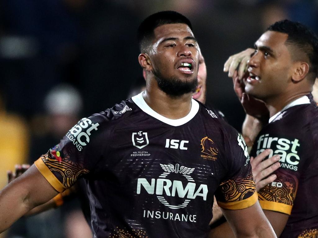 Brisbane Broncos outlast New Zealand Warriors as coach's gamble