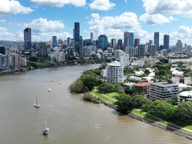 Riverfront apartments in the Brisbane suburb of New Farm. Picture: Brendan Radke