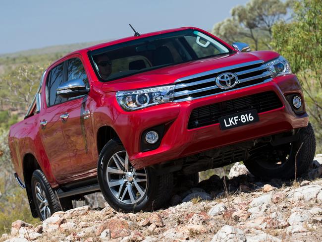 Carsguide 8682m Toyota Hilux SR5 dual cab 2016