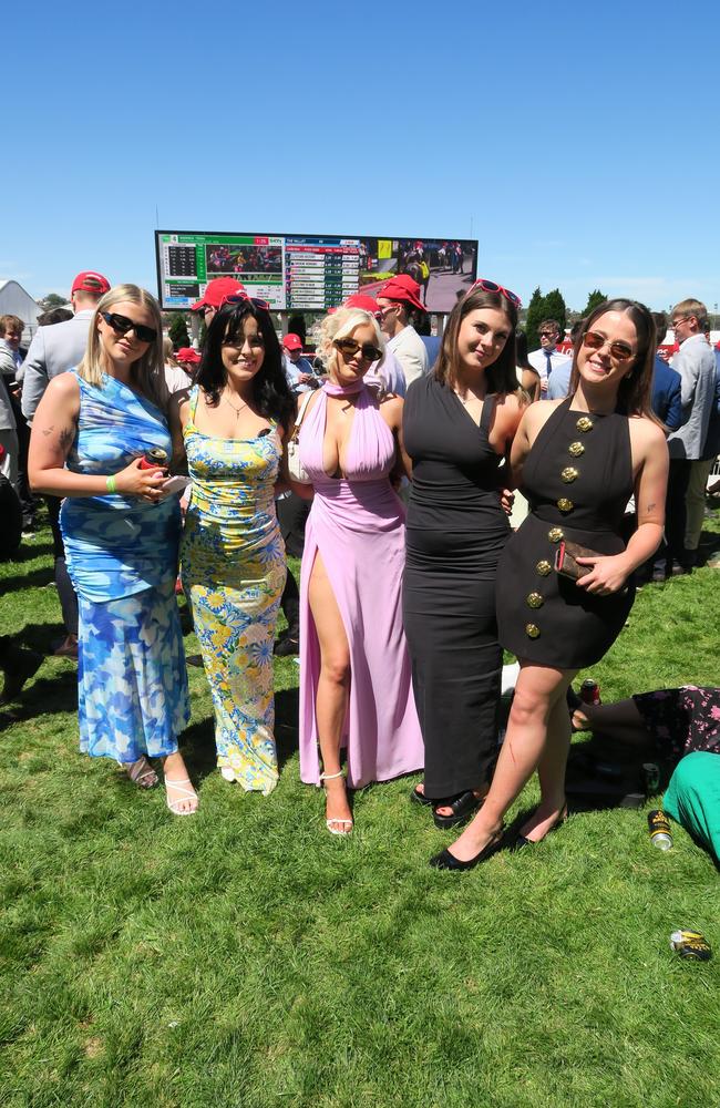 Grace, Alyssa, Jamie, Cassie and Isabella together at the Cox Plate.