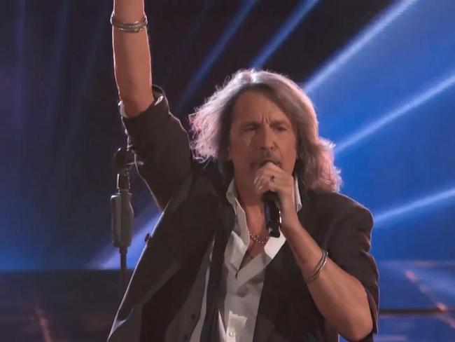Foreigner lead singer reveals departure from band