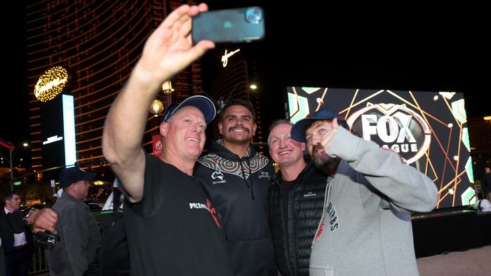 LAS VEGAS, NEVADA - FEBRUARY 28: Latrell Mitchell of the South Sydney Rabbitohs takes a selfie with fans during Fox League's NRL Las Vegas Launch at Resorts World Las Vegas, on February 28, 2024, in Las Vegas, Nevada. (Photo by Ezra Shaw/Getty Images)