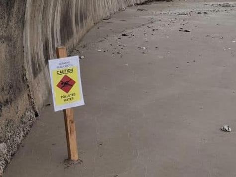 The Kingborough Council has warned of a sewage spill at Kingston Beach.