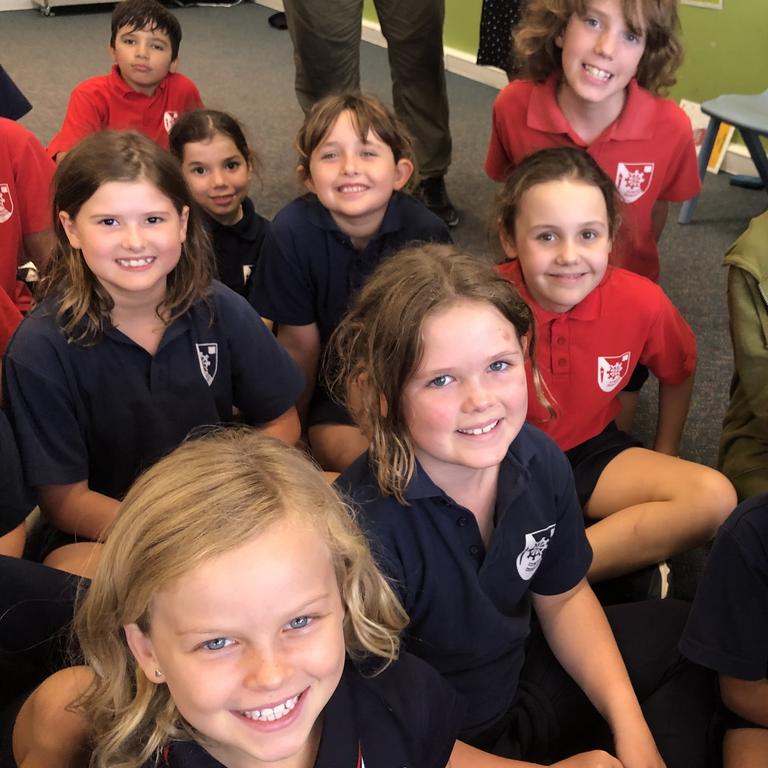 Ross Park Primary School students from Alice Spring ready for the Prime ...