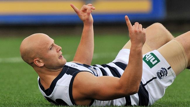 Gary Ablett had the ball on a string in the Easter Monday game of 2010.