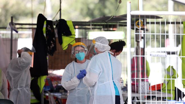 A pop up testing station has been set up at the University of Newcastle after students tested positive for Covid-19. Picture: NCA NewsWire / Peter Lorimer