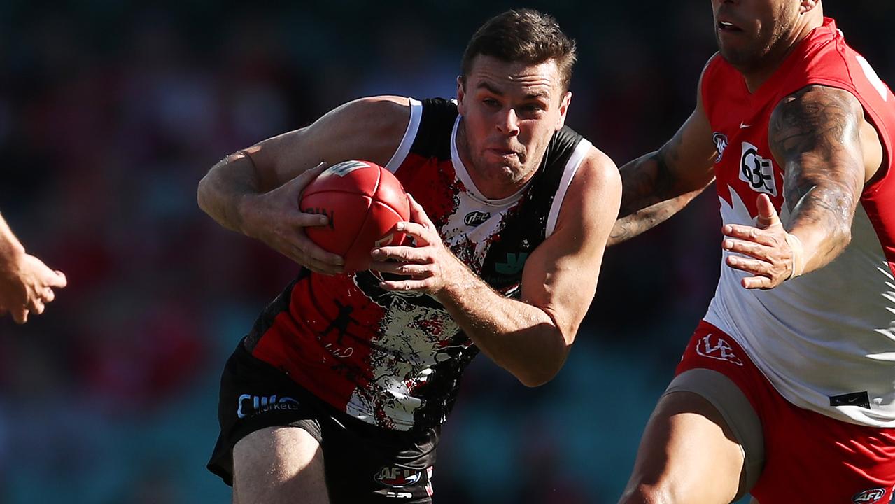 Brad Crouch comes up against his former teammates in Cairns this week. Picture: Getty Images