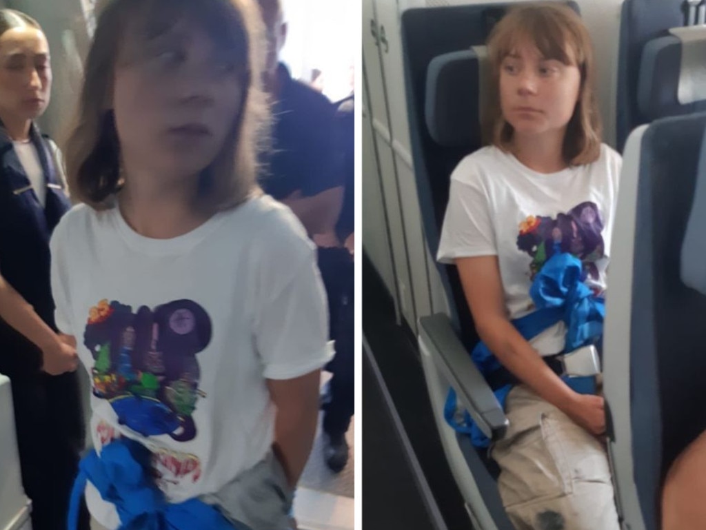 Israel has had the final word in its heavily publicised spat with Greta Thunberg, posting candid photos of her after she was briefly holed up in prison.