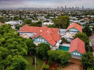 LIVE BLOG: $6.3m sale makes history in Coorparoo