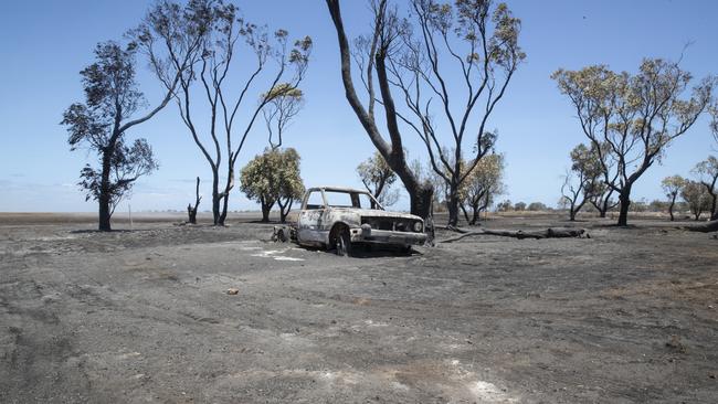 The devastation after a bush fire ripped through Lower Yorke Peninsula between Yorketown and Edithburgh. Picture Simon Cross