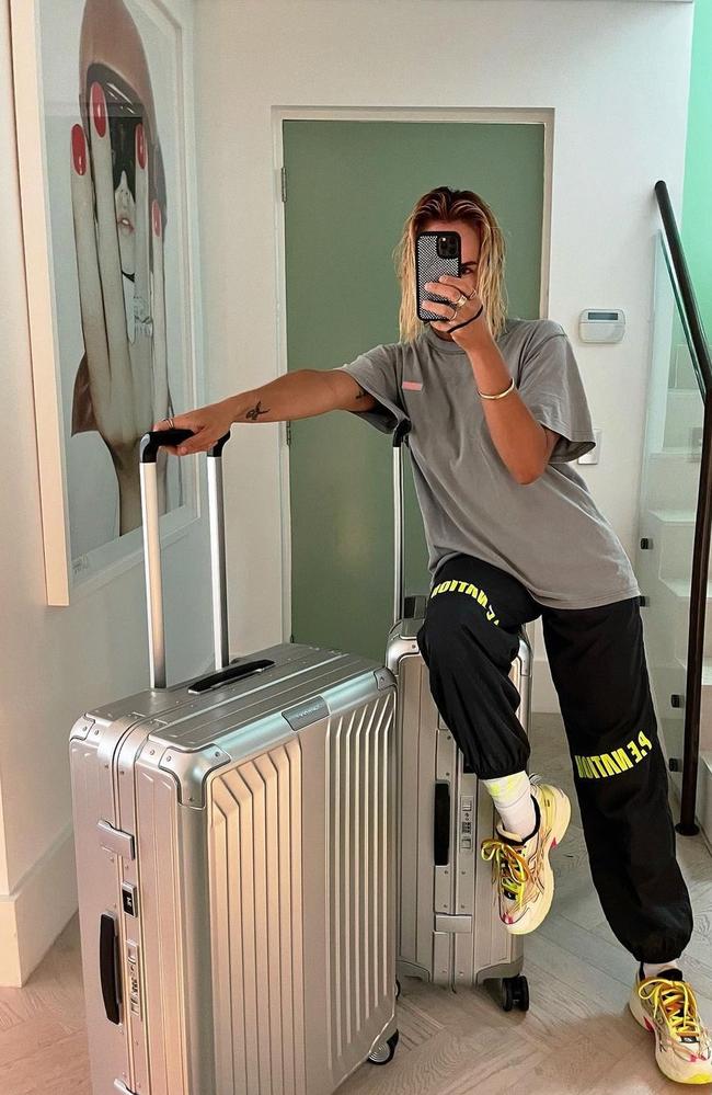 Airport photos and pre-holiday selfies with our chic cases are a habit we’re all guilty of – and prove the trend is here to stay. Picture: Instagram/PipEdwards