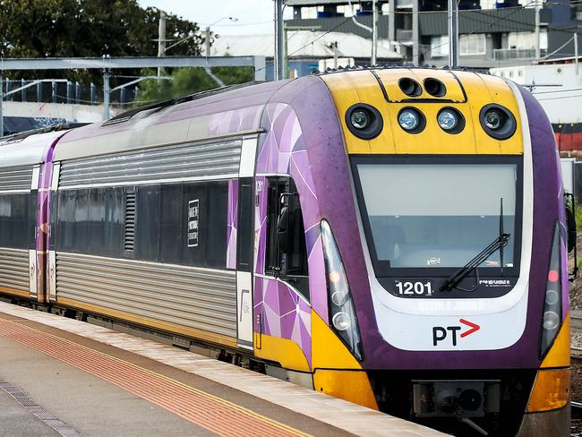 MELBOURNE, AUSTRALIA - NewsWire Photos AUGUST 20, 2020 : V/Line trains in Melbourne. A V/Line train passes through Footscray Railway Station.Picture : NCA NewsWire / Ian Currie