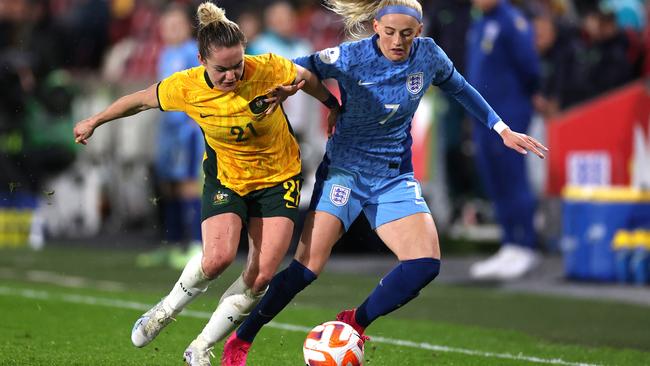 Ellie Carpenter recently returned from an ACL tear, giving the Matildas a huge boost for their win over the Lionesses. (Photo by Ryan Pierse/Getty Images)